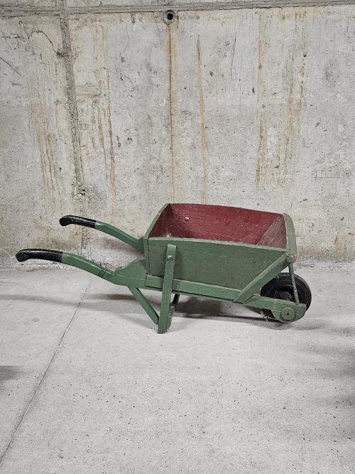 Retro kolichka ot darvo-2
